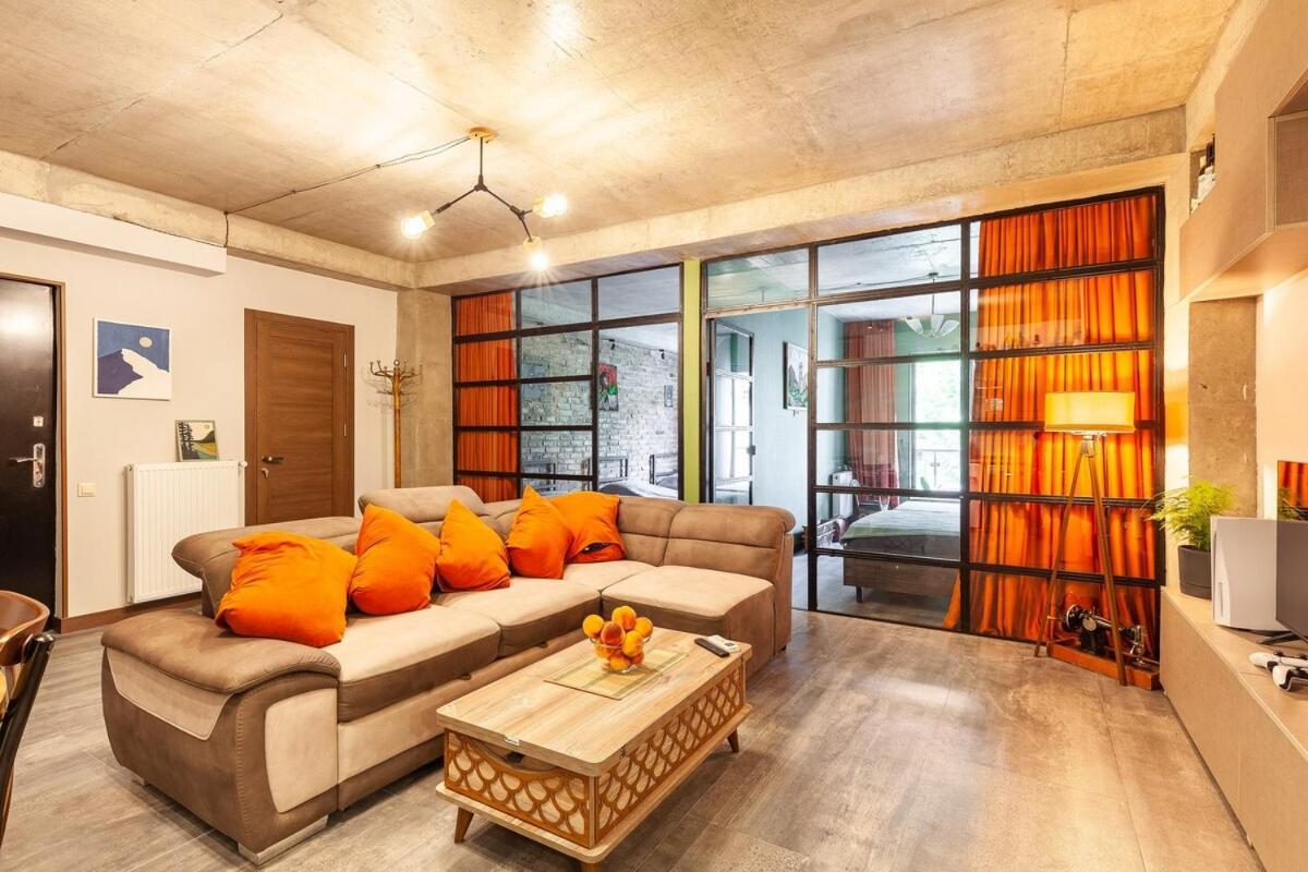 Veli Group Apartment Near White Bridge ° Kutaisi Esterno foto