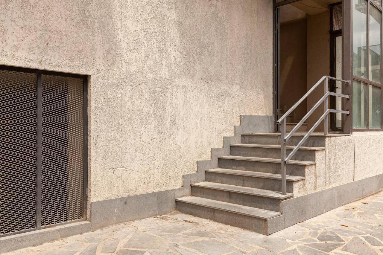 Veli Group Apartment Near White Bridge ° Kutaisi Esterno foto